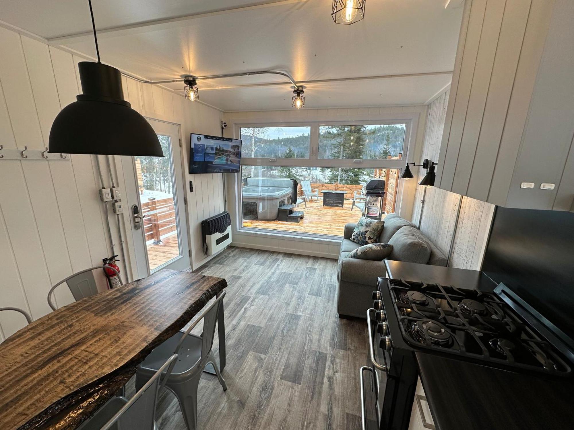 Auberge Du Vieux Moulin Sainte-Emelie Екстер'єр фото