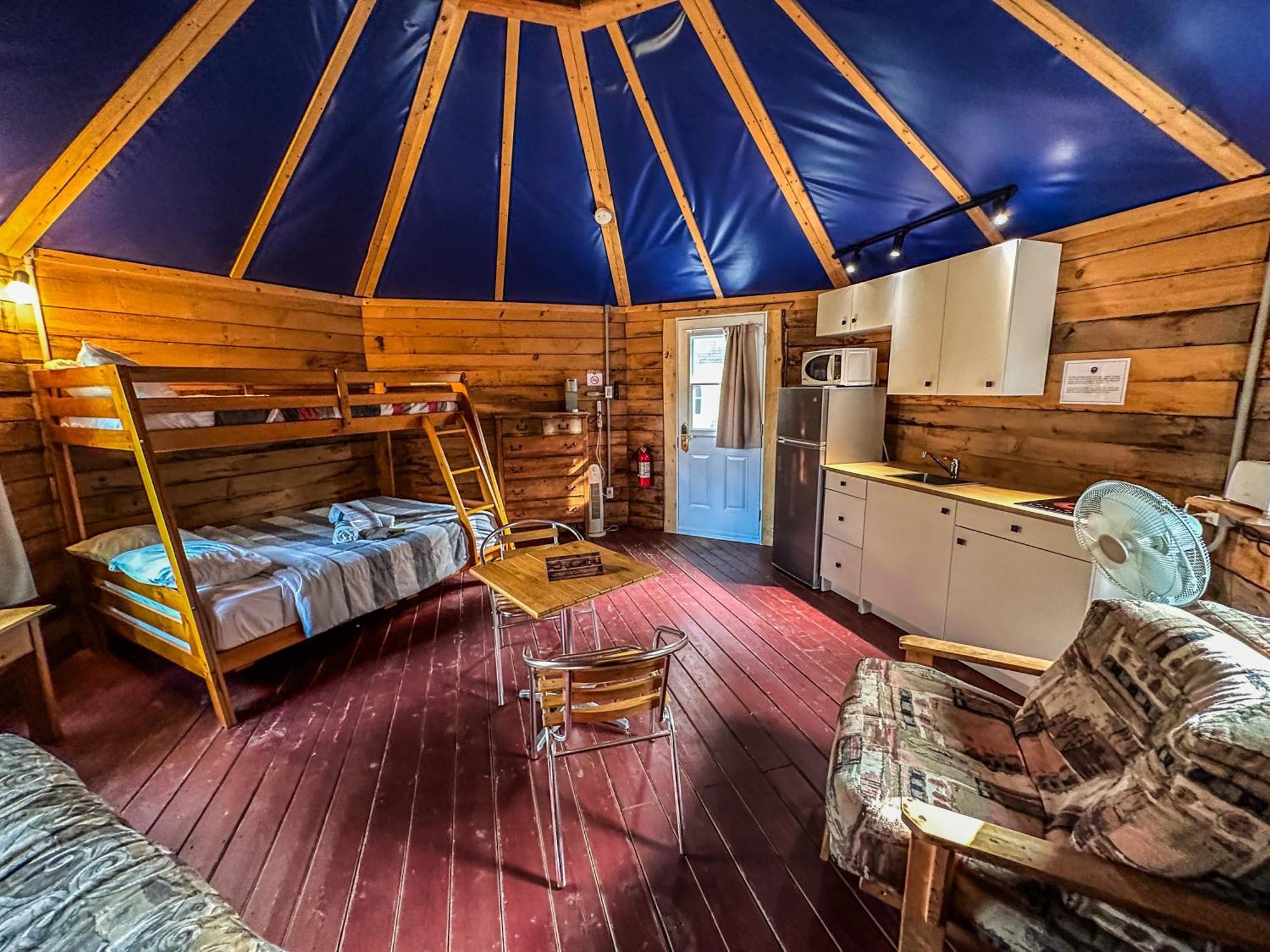 Auberge Du Vieux Moulin Sainte-Emelie Екстер'єр фото
